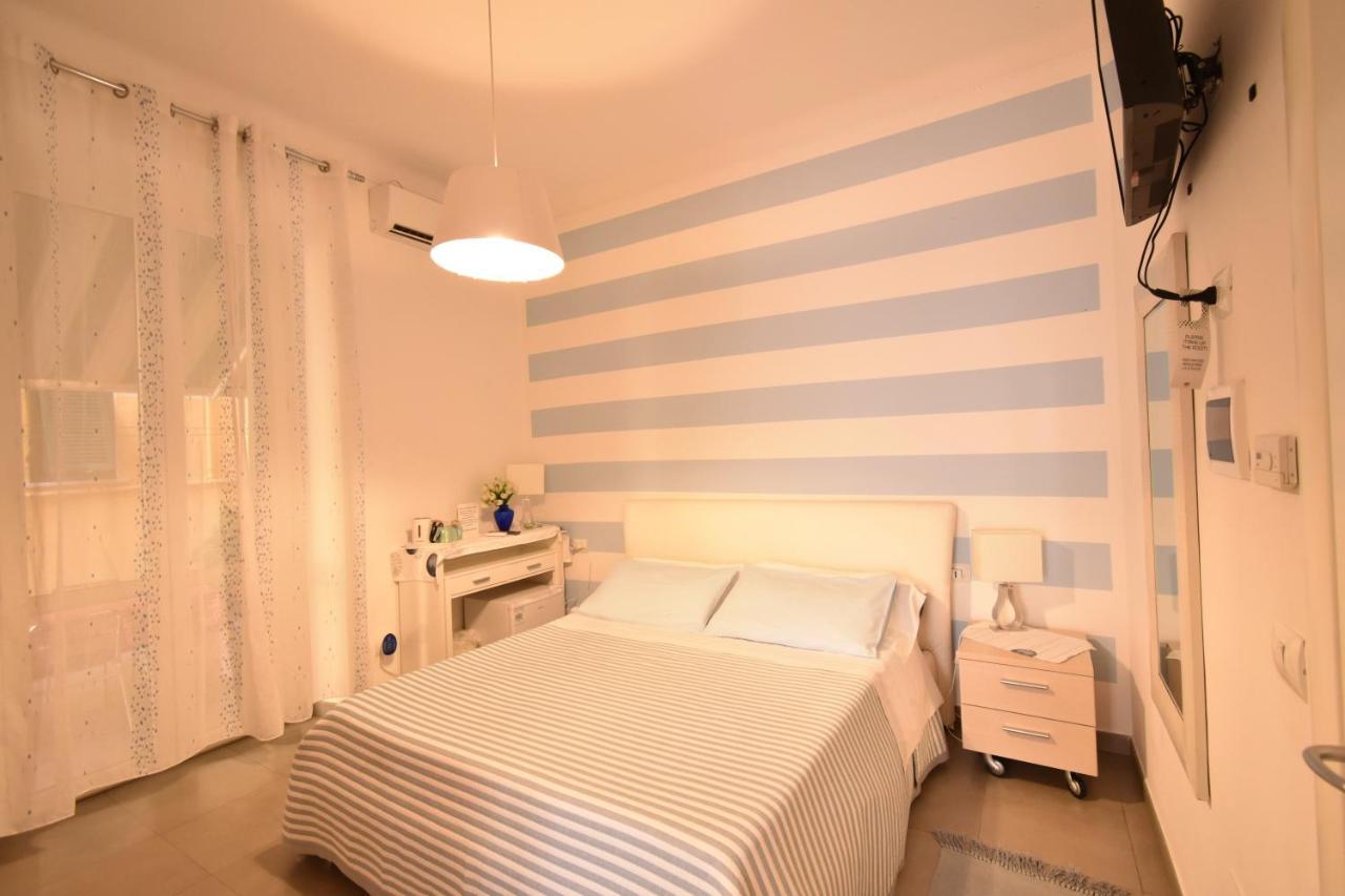 Affittacamere E Appartamenti - Rent Rooms And Apartments Le Camere Nel Corso - Adults Only La Spezia Eksteriør billede