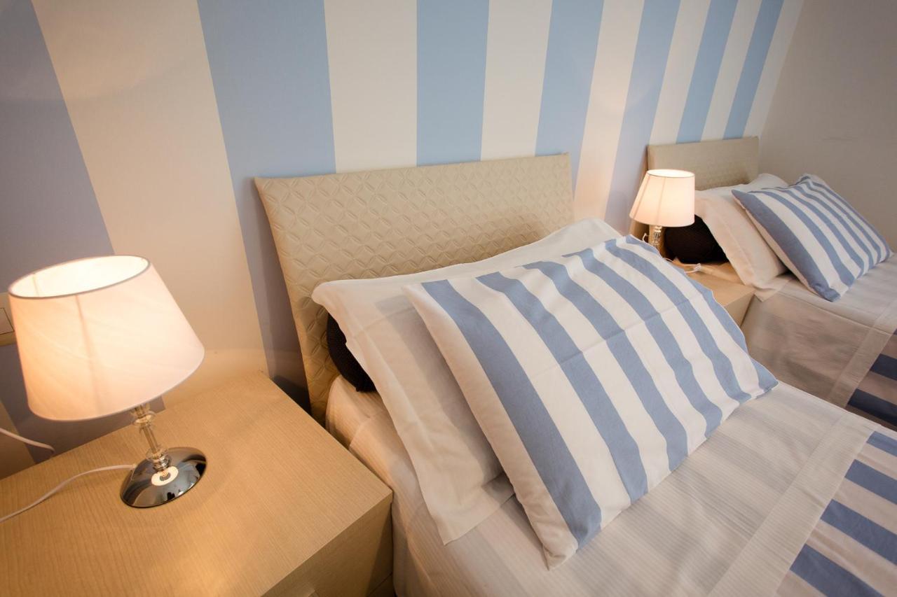 Affittacamere E Appartamenti - Rent Rooms And Apartments Le Camere Nel Corso - Adults Only La Spezia Eksteriør billede