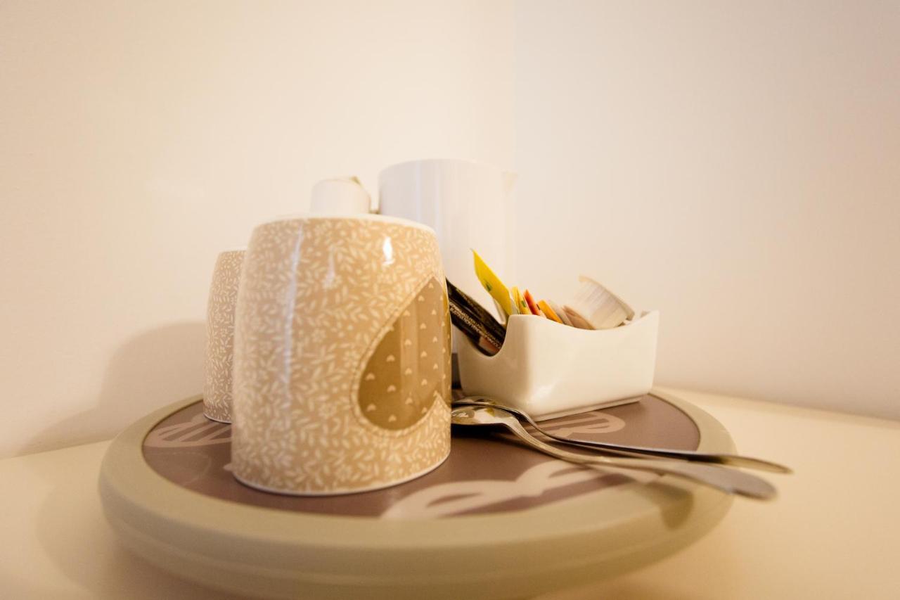 Affittacamere E Appartamenti - Rent Rooms And Apartments Le Camere Nel Corso - Adults Only La Spezia Eksteriør billede