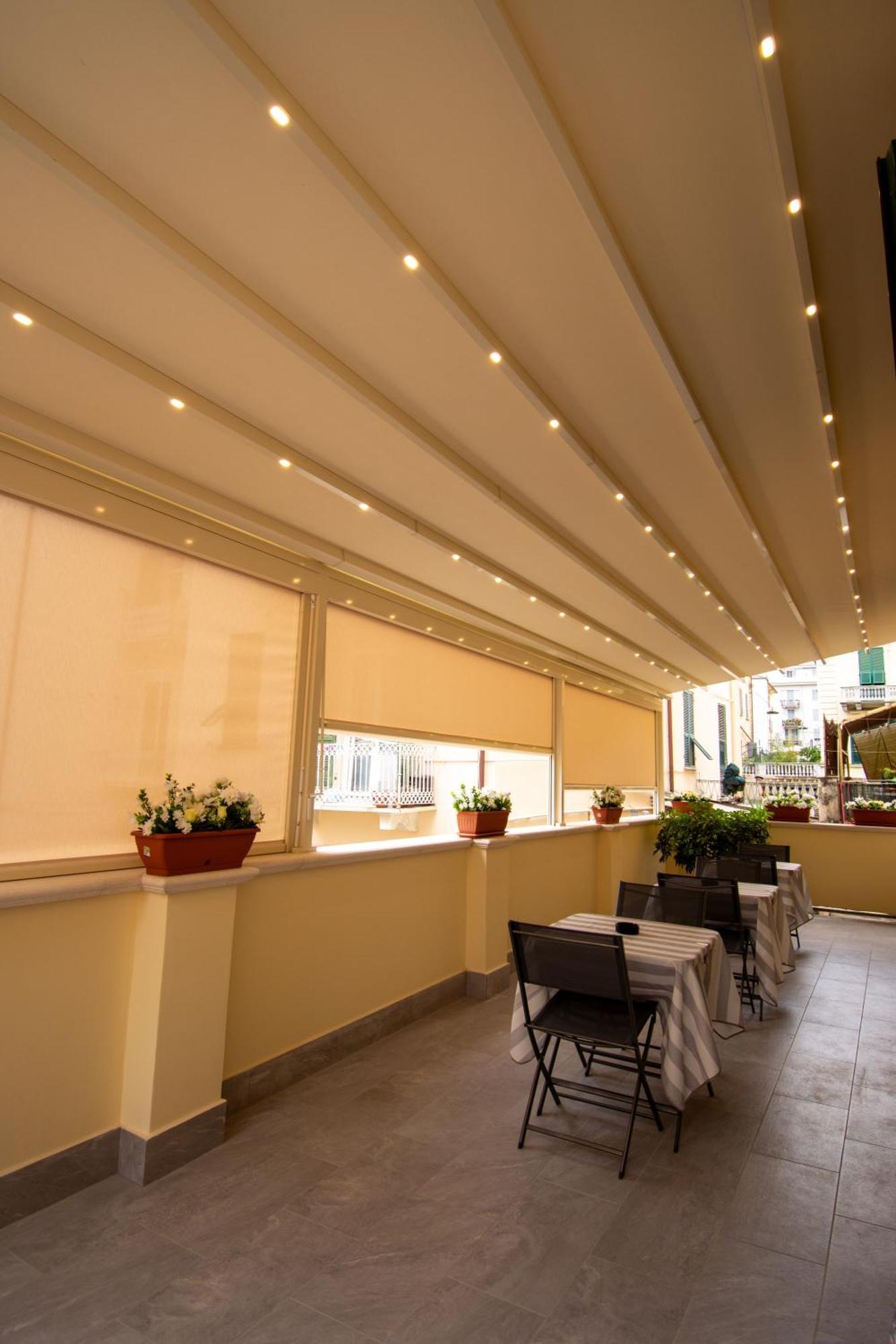 Affittacamere E Appartamenti - Rent Rooms And Apartments Le Camere Nel Corso - Adults Only La Spezia Eksteriør billede