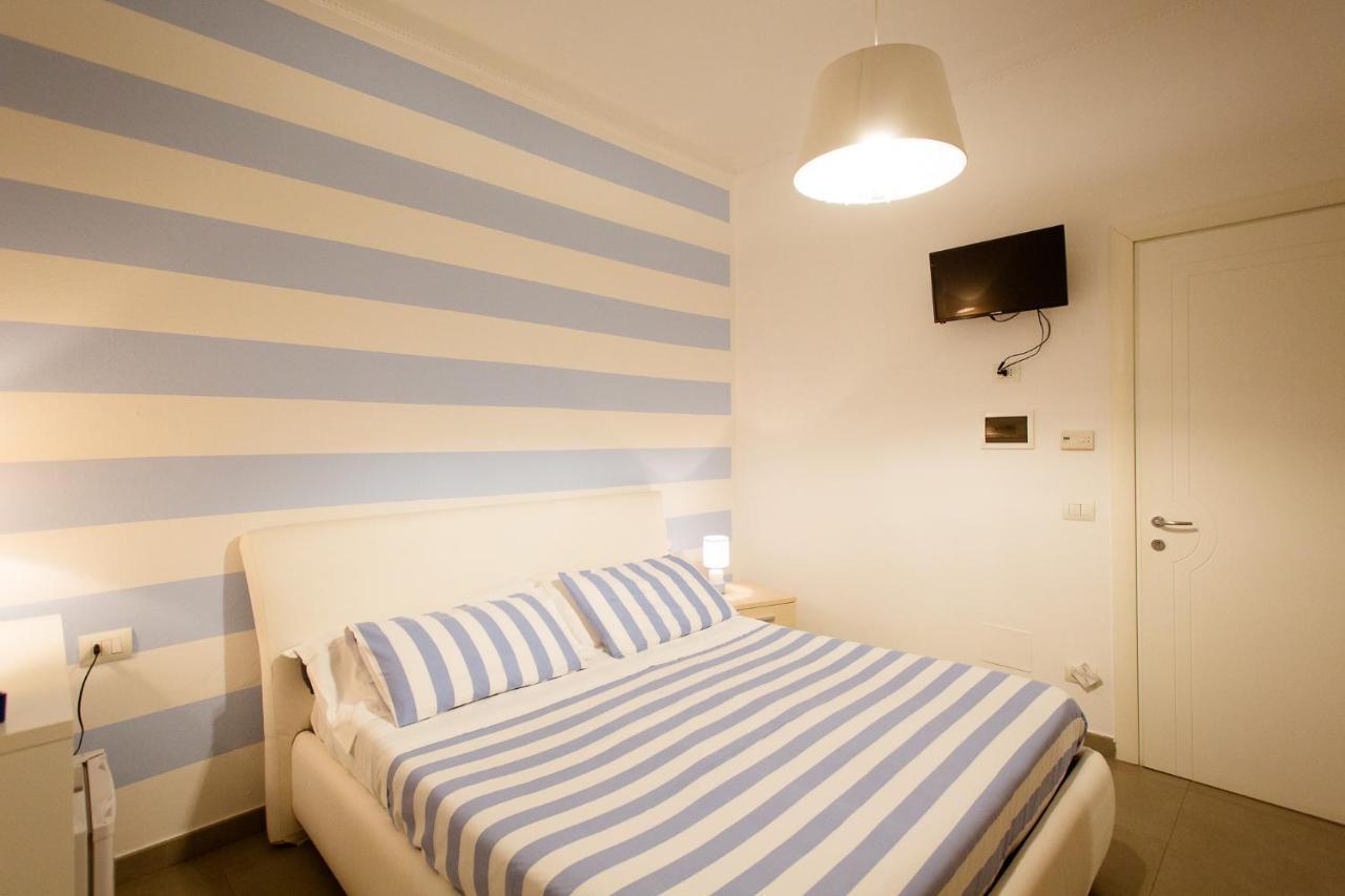 Affittacamere E Appartamenti - Rent Rooms And Apartments Le Camere Nel Corso - Adults Only La Spezia Eksteriør billede