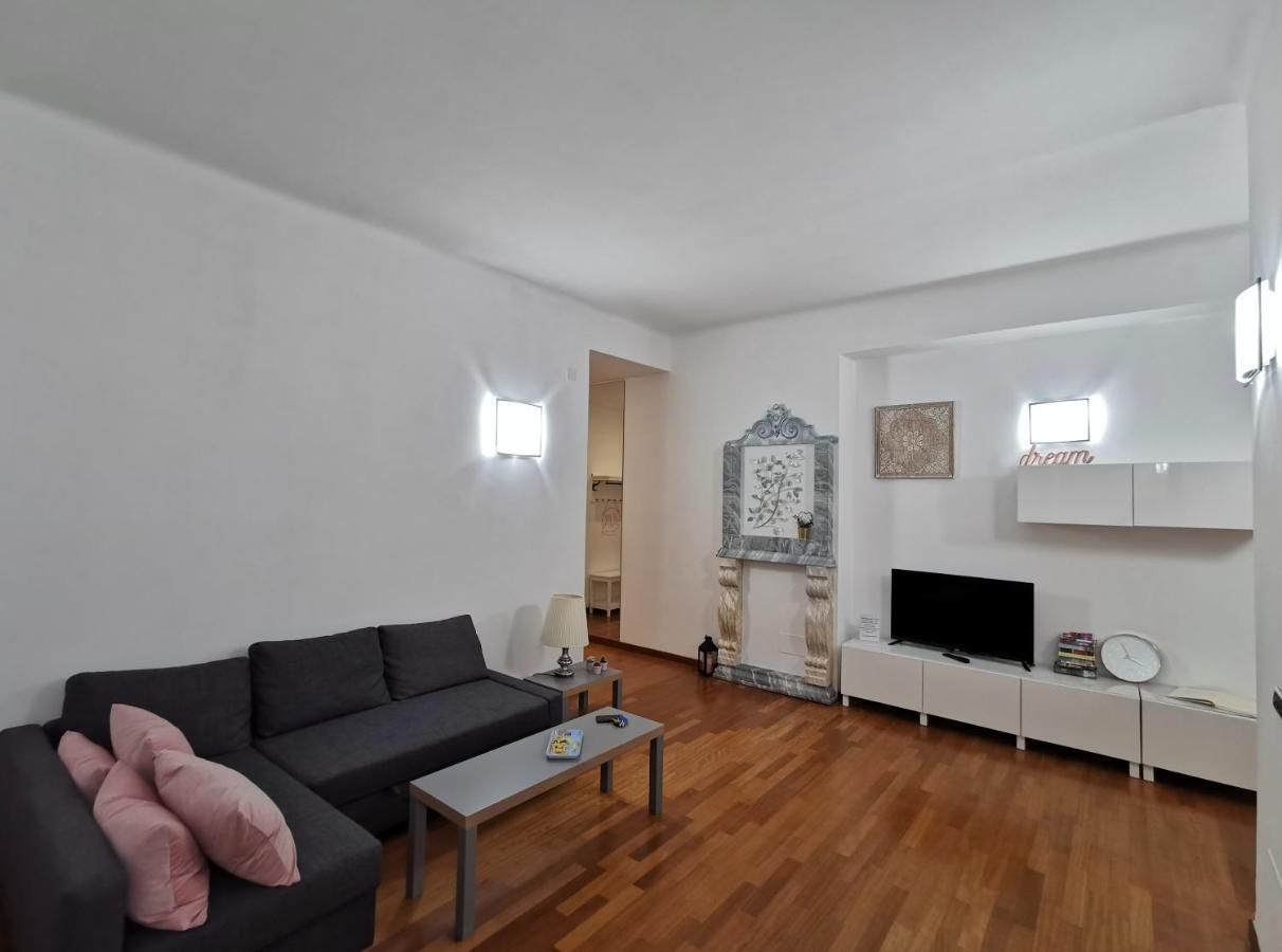 Affittacamere E Appartamenti - Rent Rooms And Apartments Le Camere Nel Corso - Adults Only La Spezia Eksteriør billede
