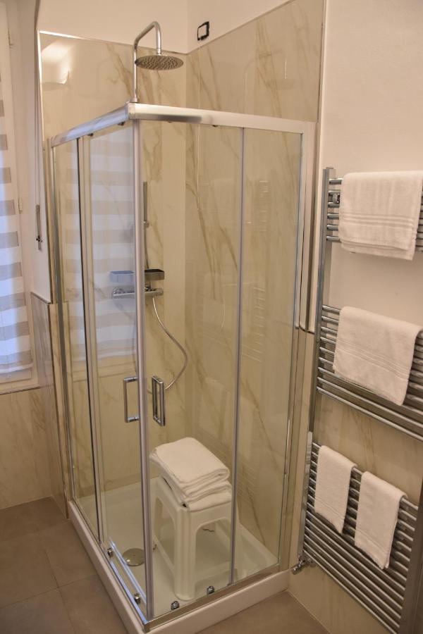 Affittacamere E Appartamenti - Rent Rooms And Apartments Le Camere Nel Corso - Adults Only La Spezia Eksteriør billede